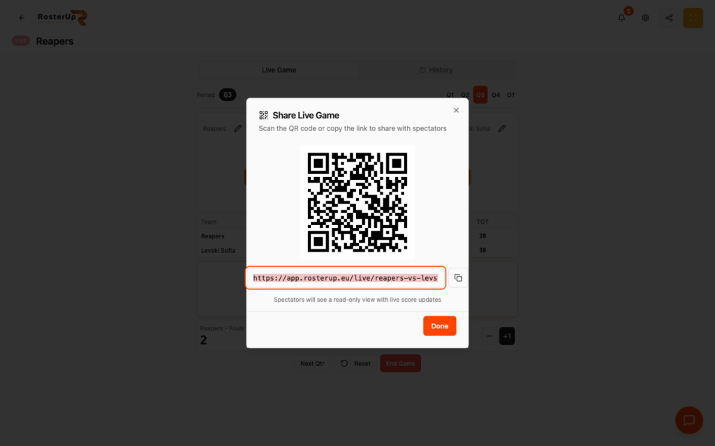 RosterUp share dialog with QR code for the live game spectator link
